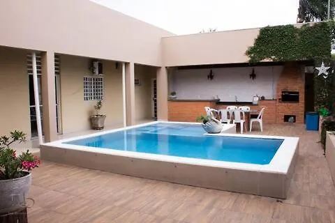 Casa Confortavel E Muito Bem Localizada!